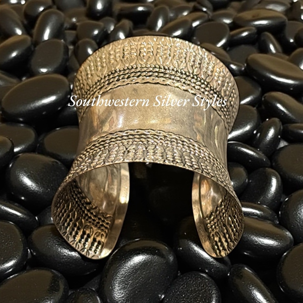 Southwestern Boho Chic Urban Cowgirl Silver Plated Iron Cuff Bracelet